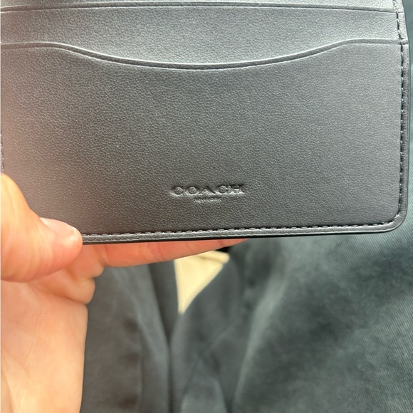 Authentic, Coach Wallet - Picture 6 of 6